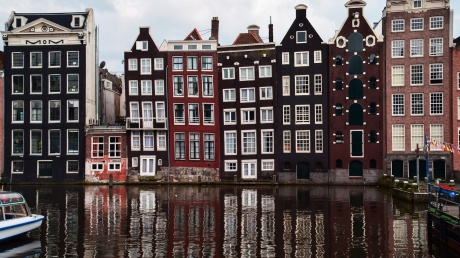 В Амстердам забраняват препродажбата на жилище до 3 г. след закупуването му pic