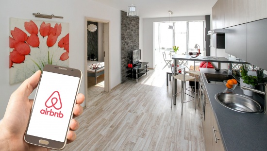 Oтдаваме имот в Airbnb само със съгласие на съседите
