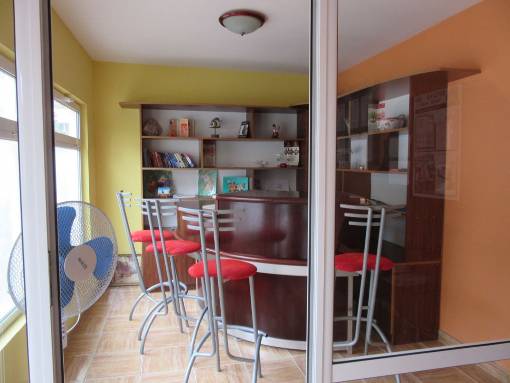 slider image