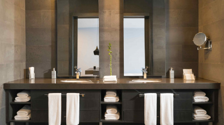 Как да изберете перфектния водоустойчив шкаф за баня? pic