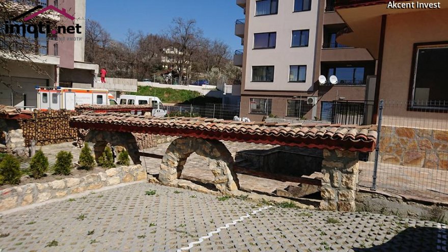 slider image