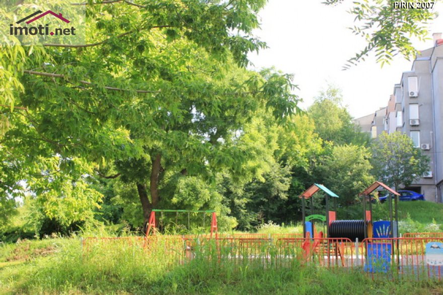 slider image