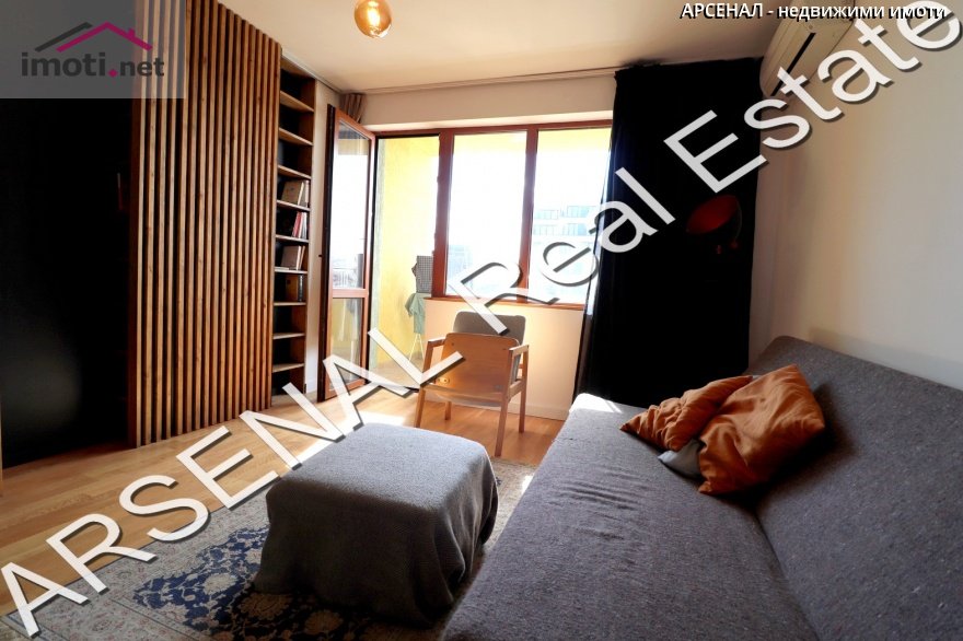 slider image