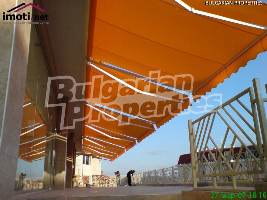 slider image