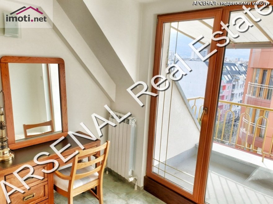 slider image