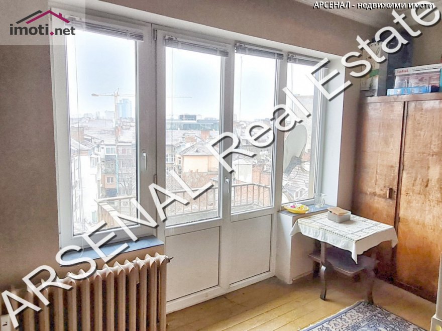 slider image