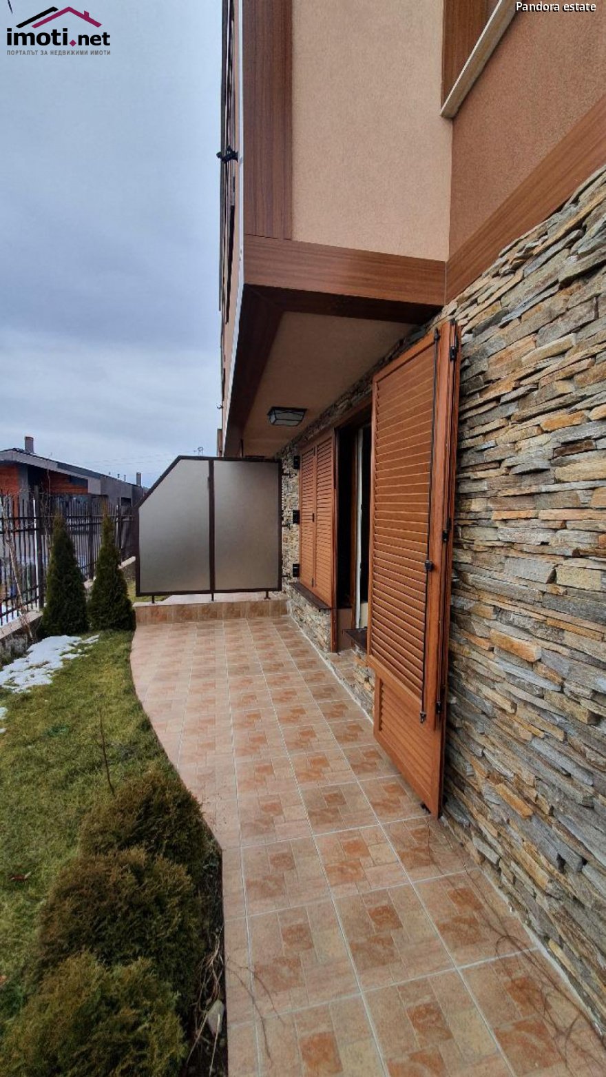 slider image