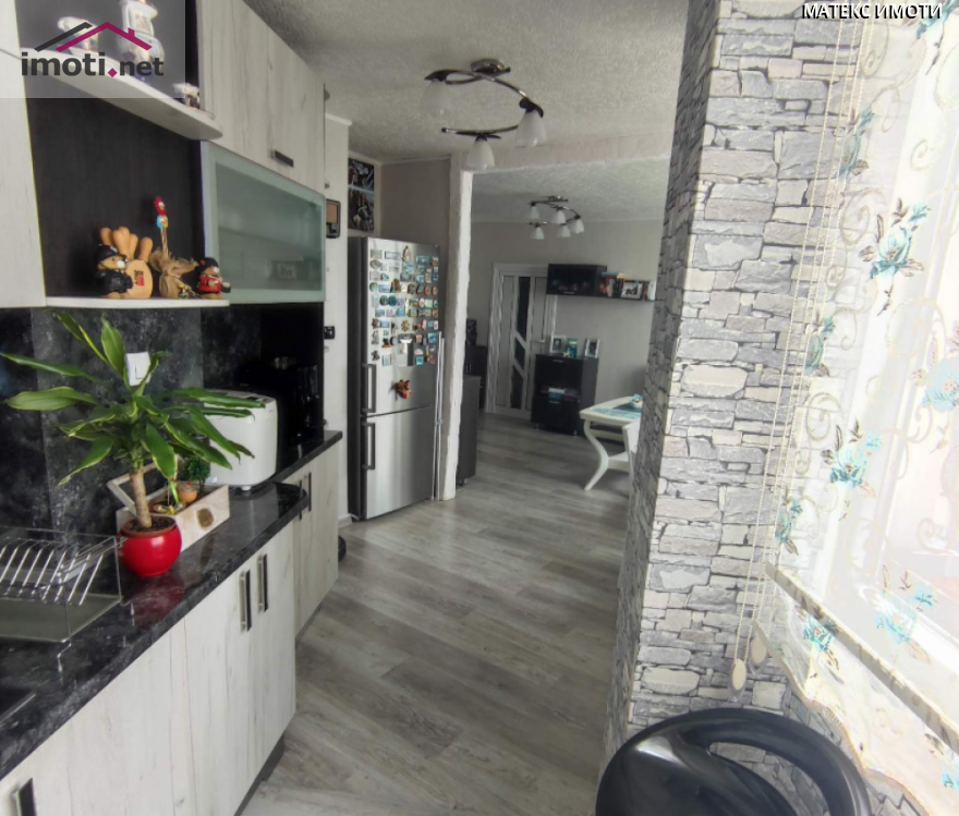 slider image