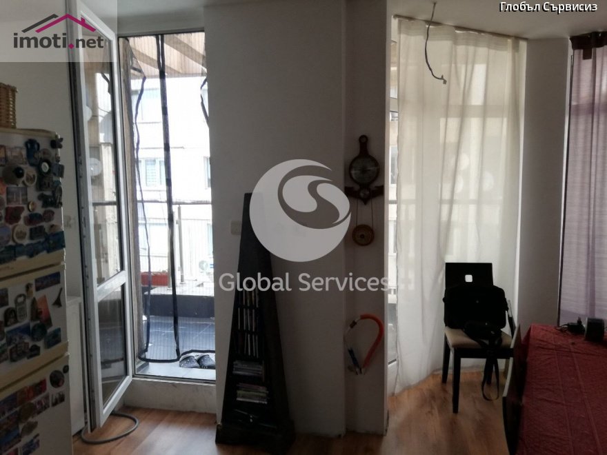 slider image