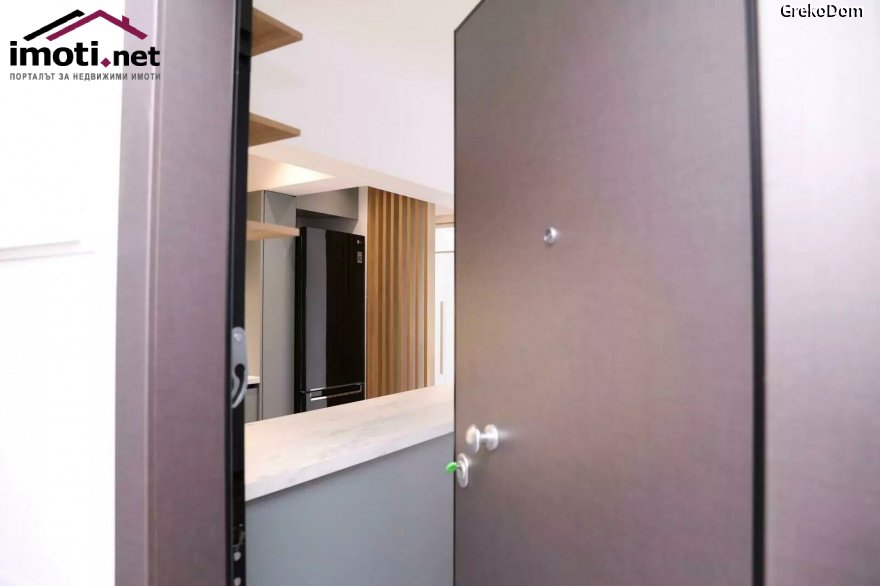 slider image