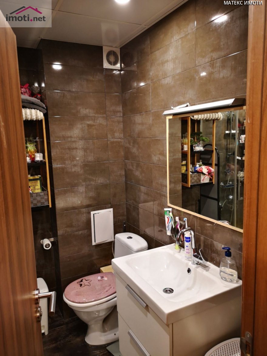 slider image