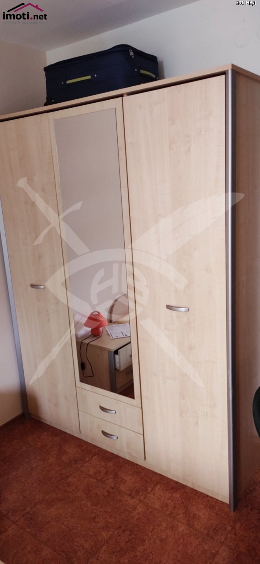 slider image