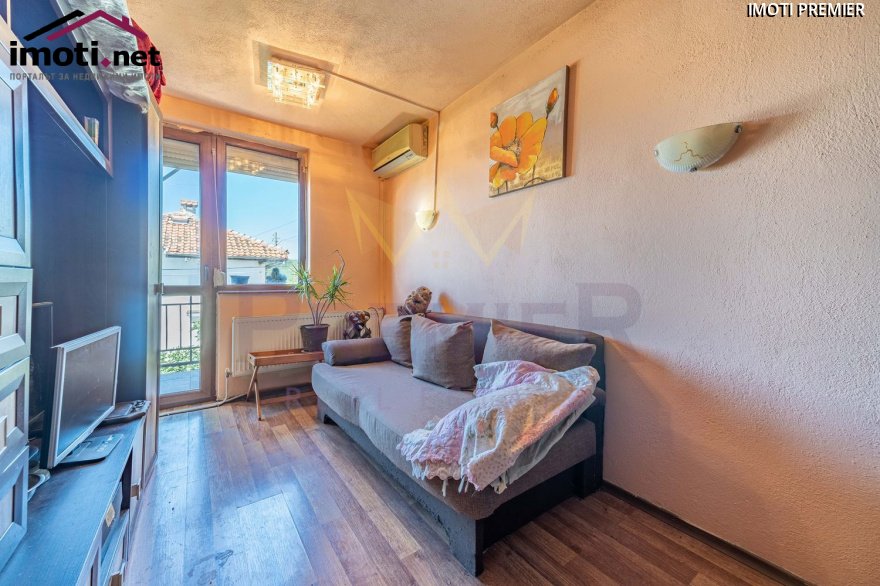 slider image