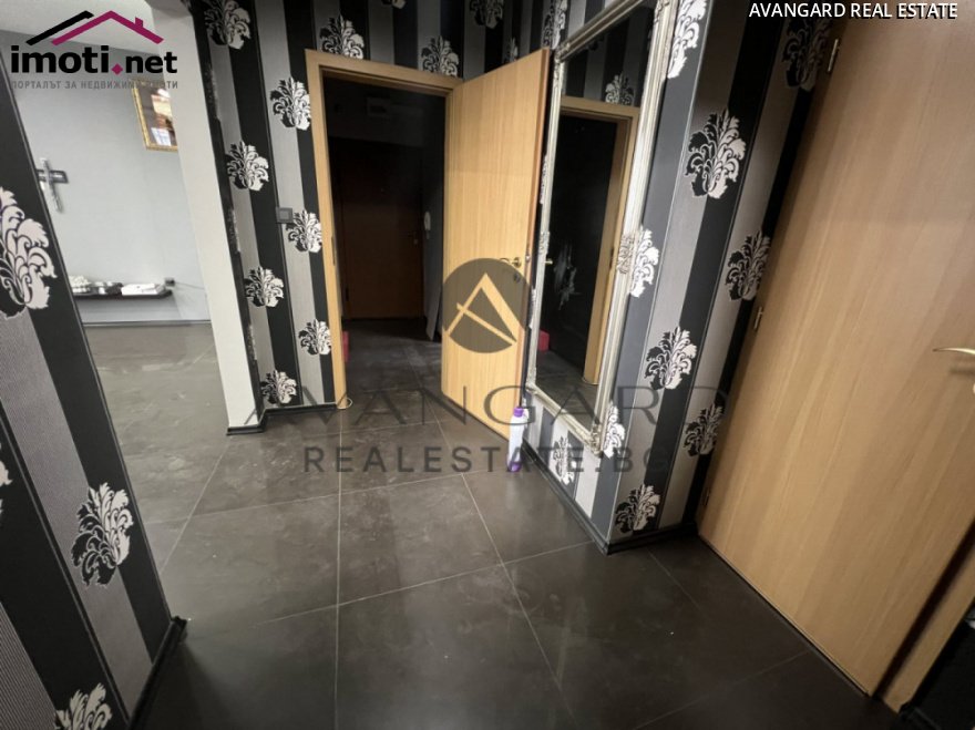 slider image