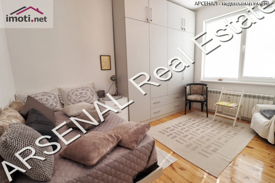 slider image