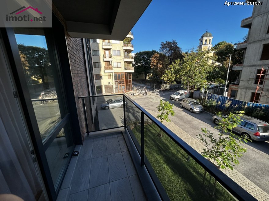 slider image