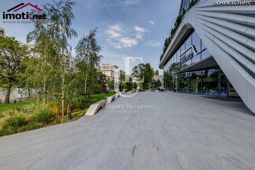 slider image