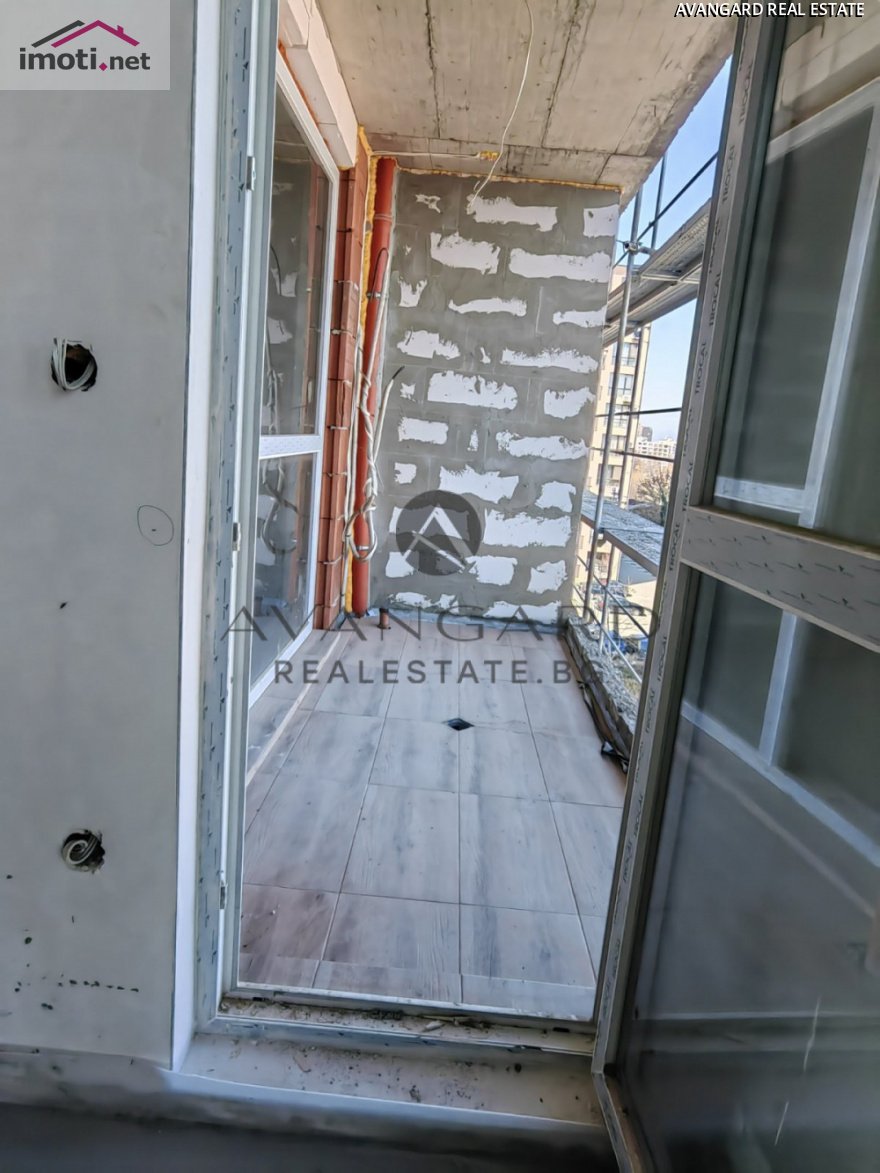 slider image
