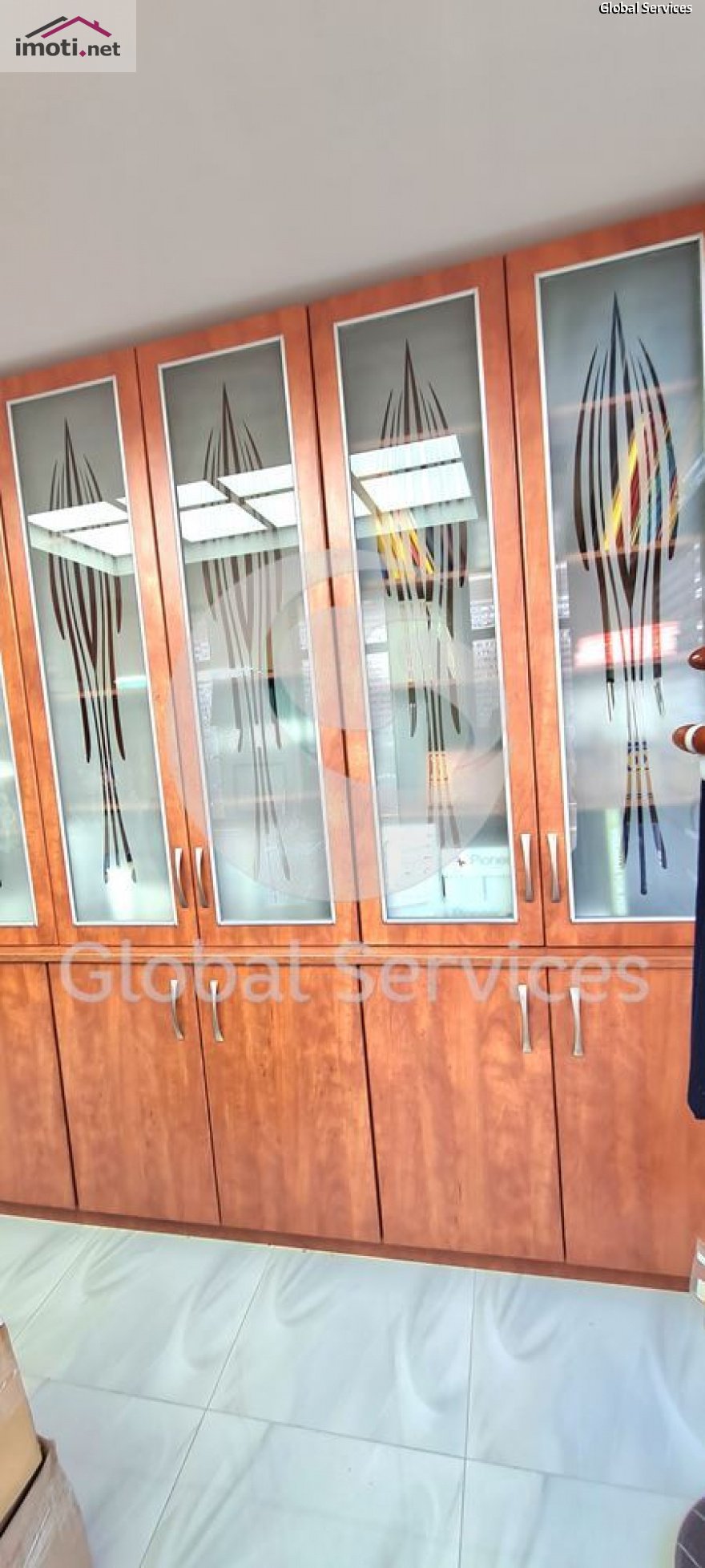 slider image