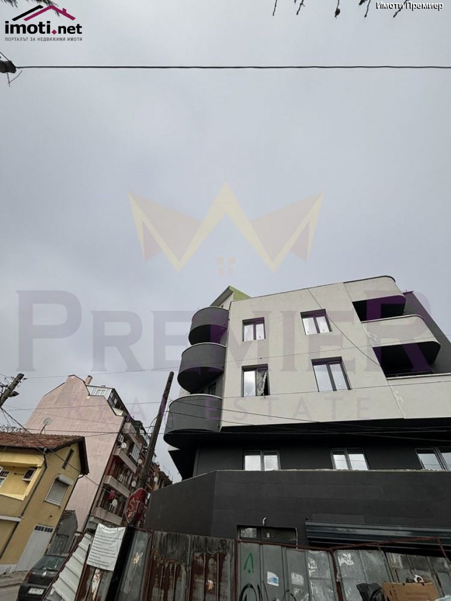slider image