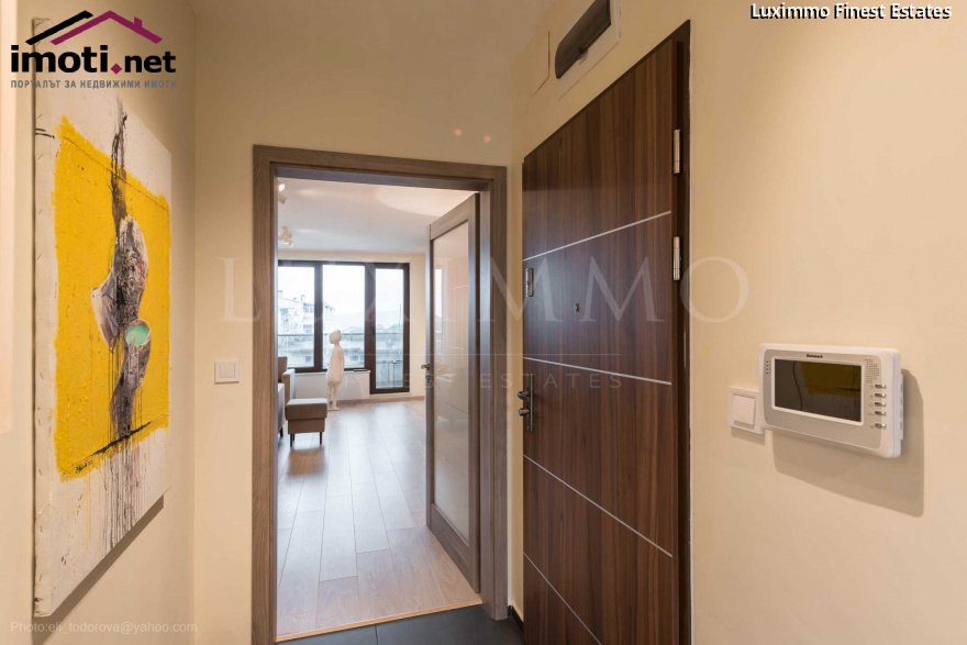 slider image