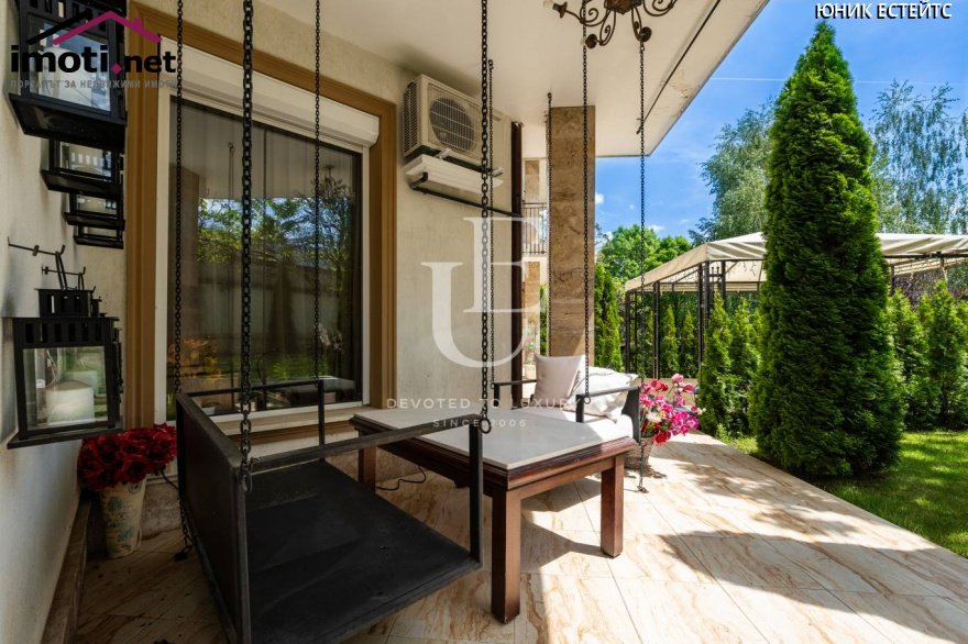 slider image