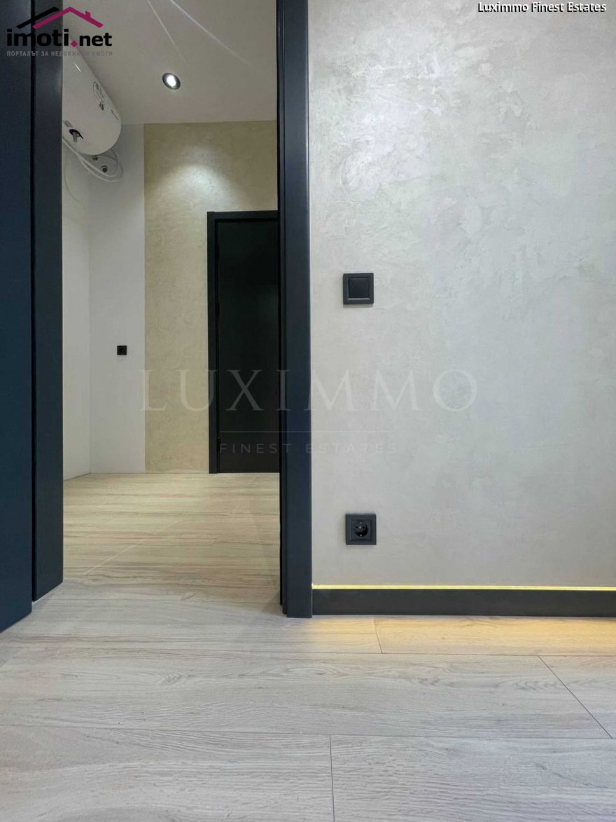 slider image