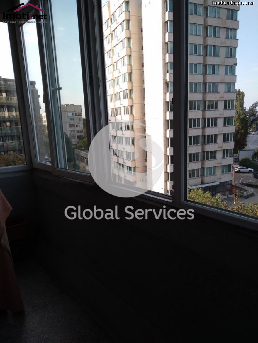 slider image