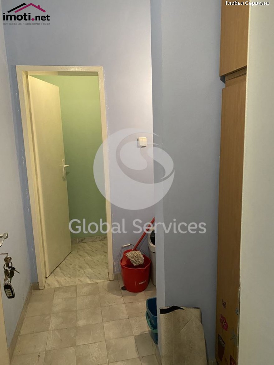 slider image