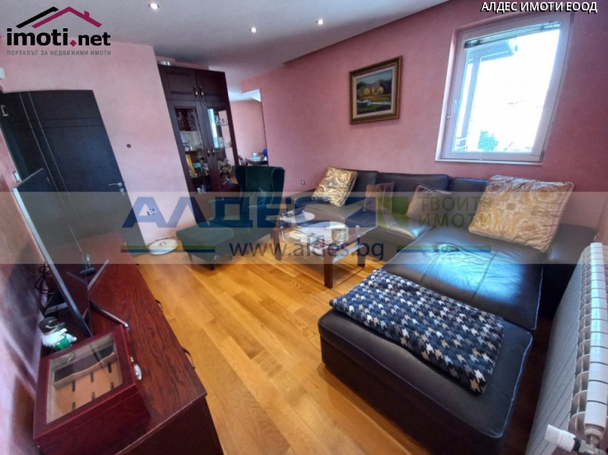 slider image