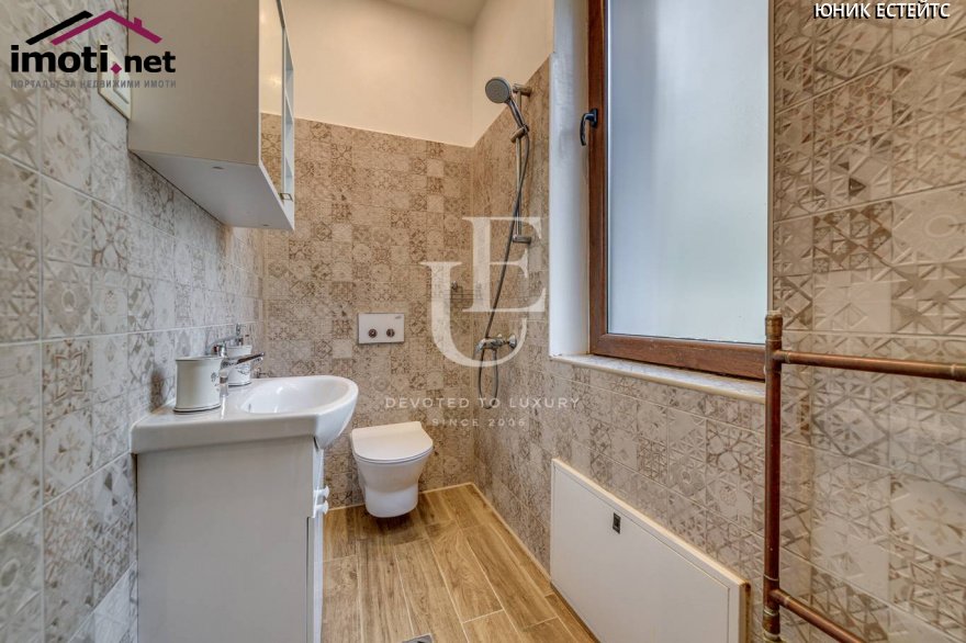 slider image
