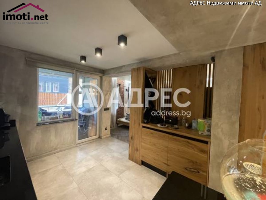 slider image