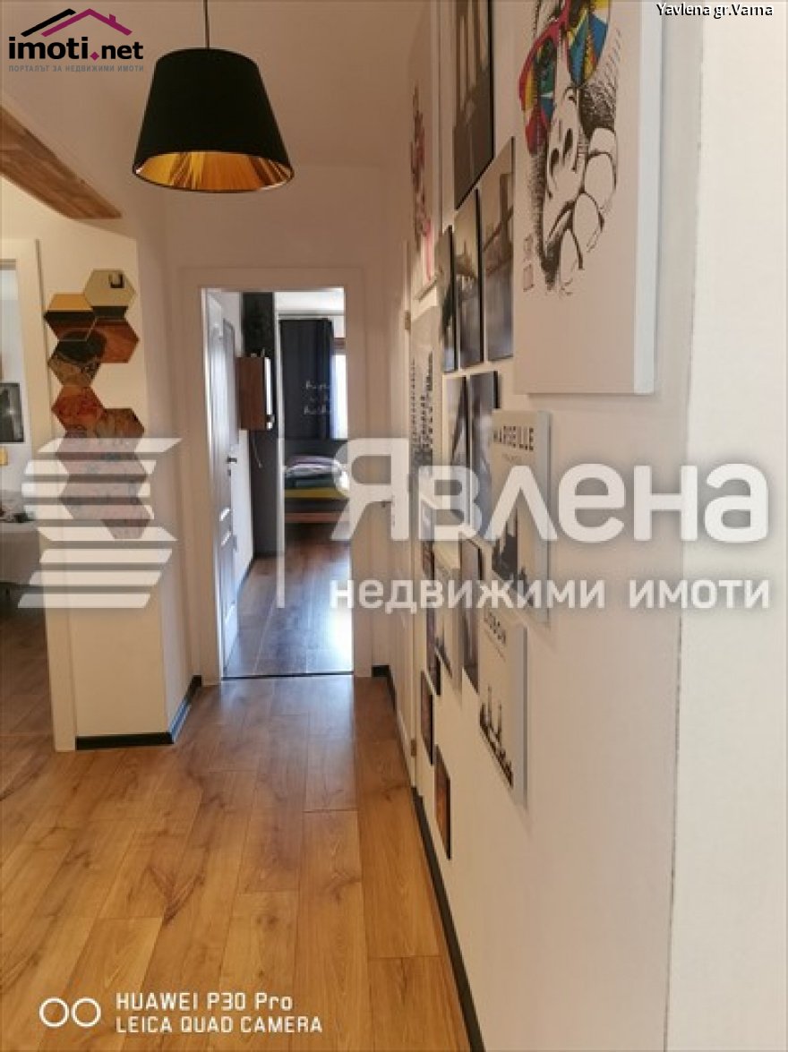 slider image