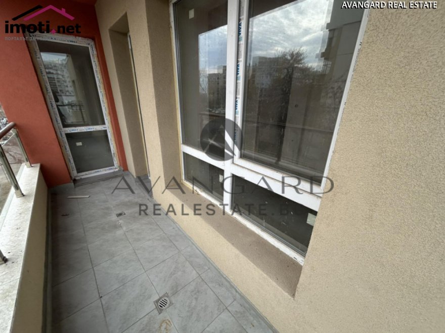 slider image