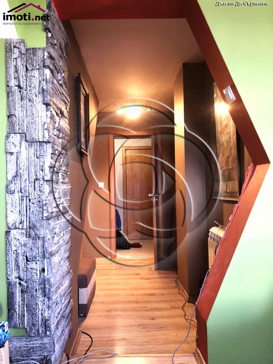 slider image