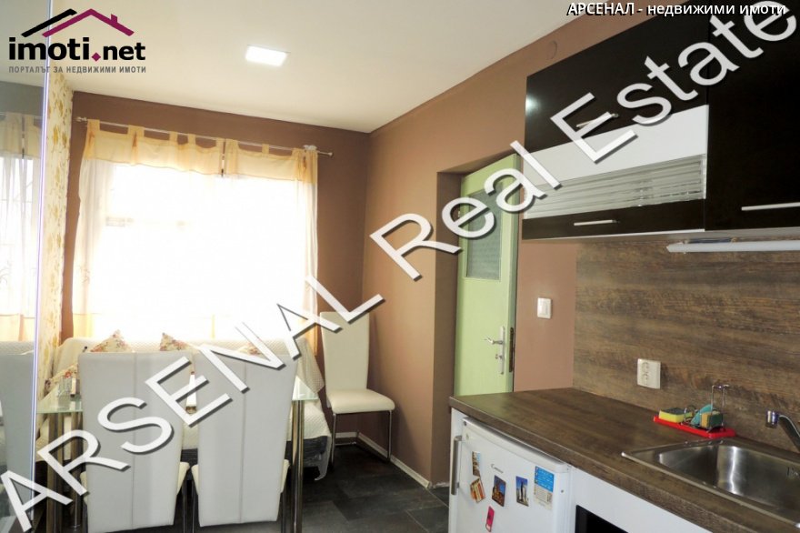 slider image