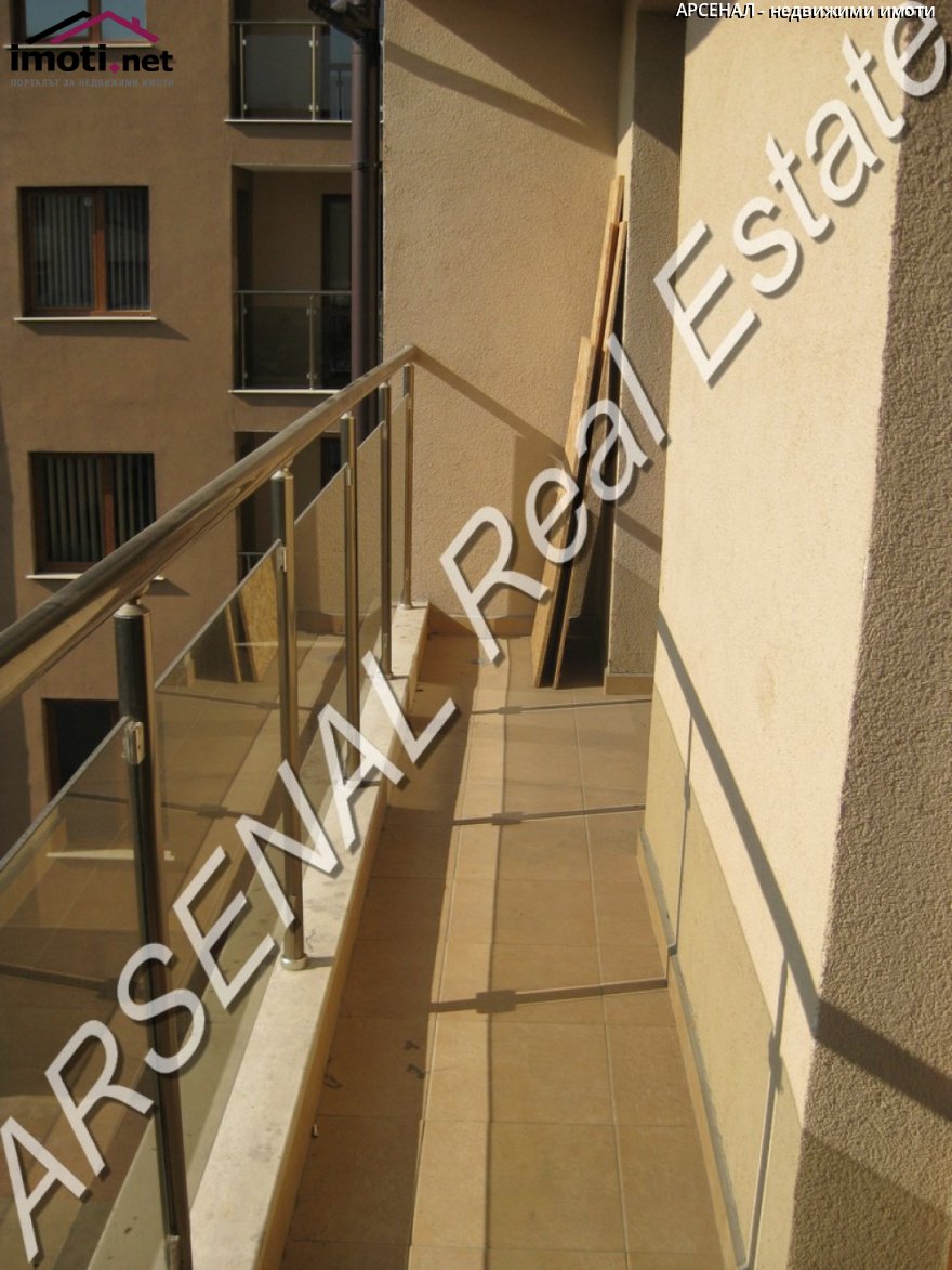 slider image