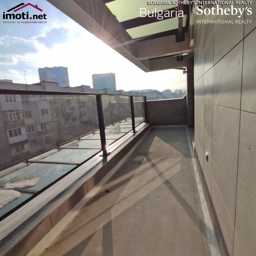slider image