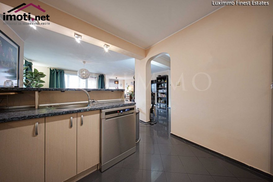 slider image