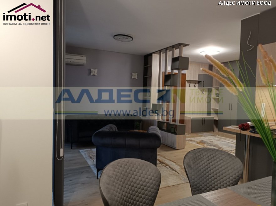 slider image