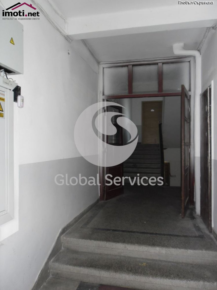 slider image