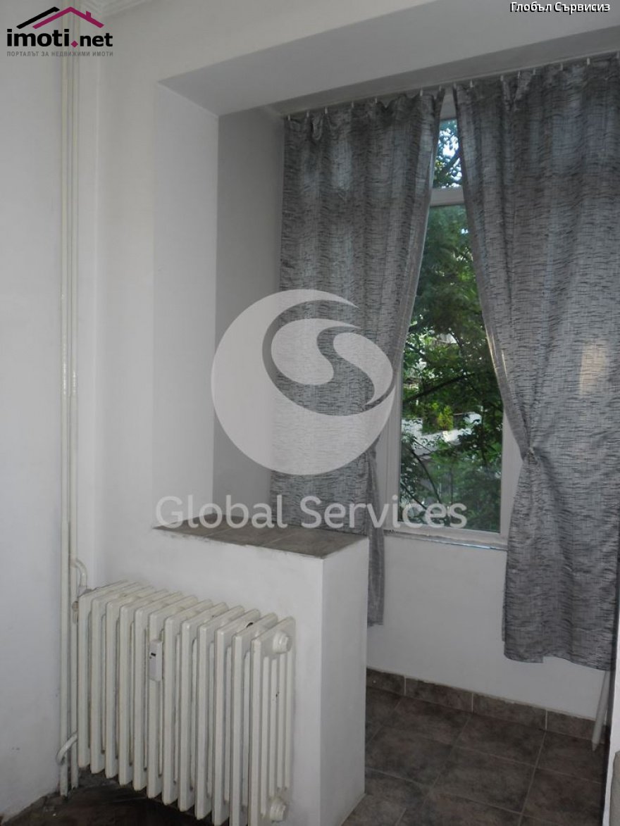 slider image