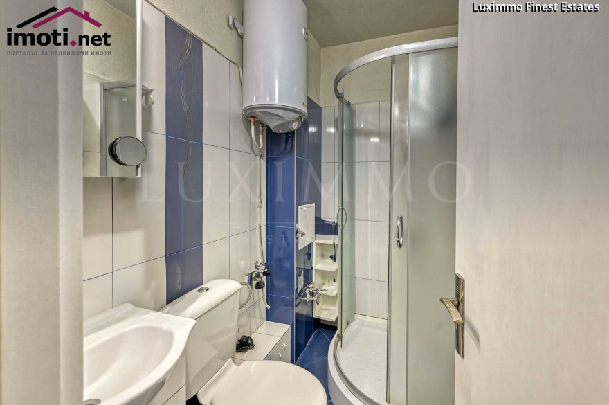 slider image