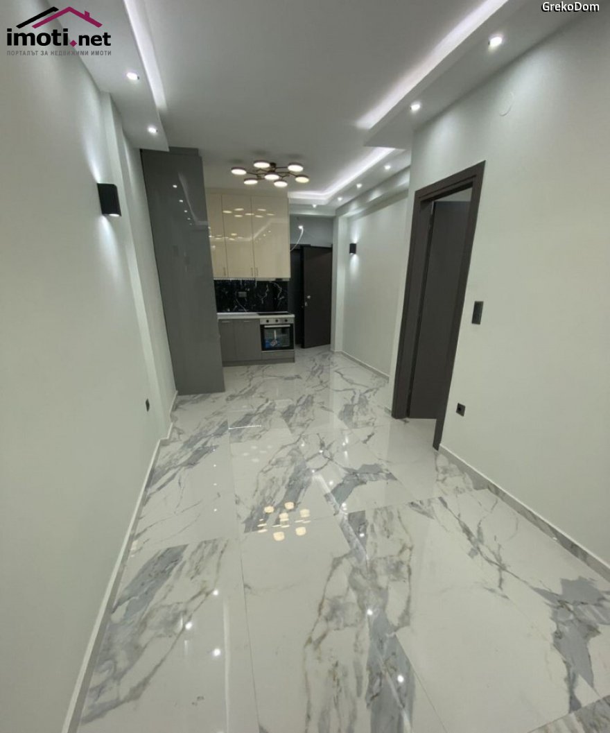 slider image