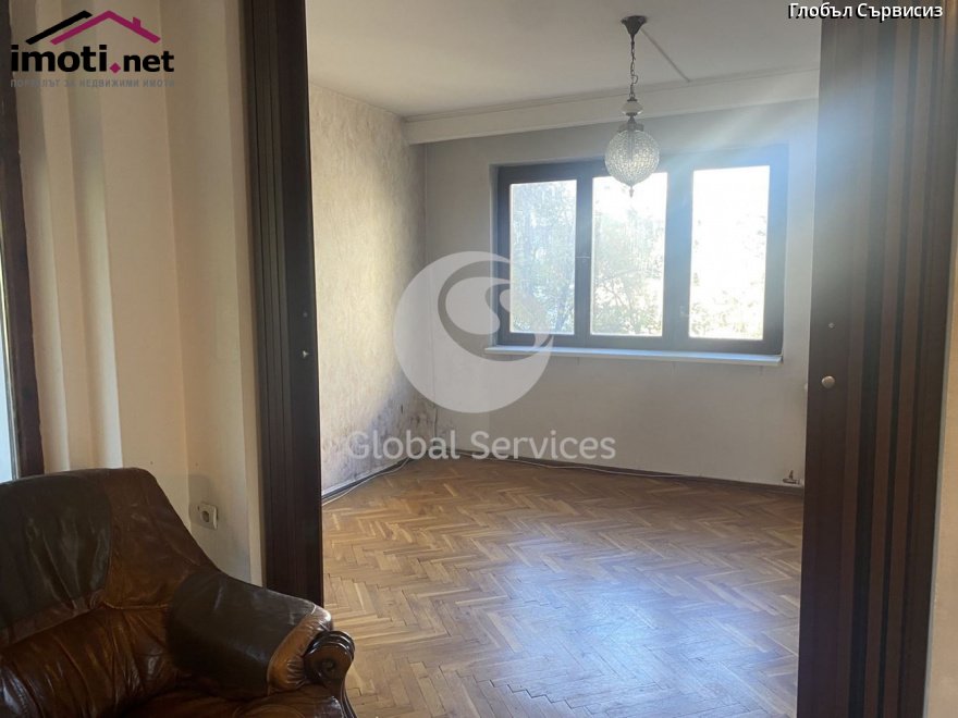 slider image