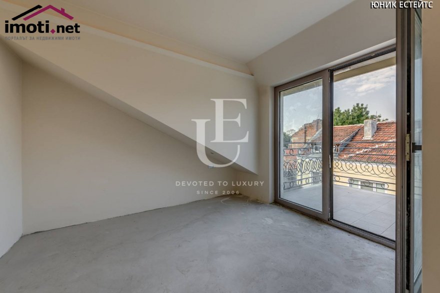 slider image