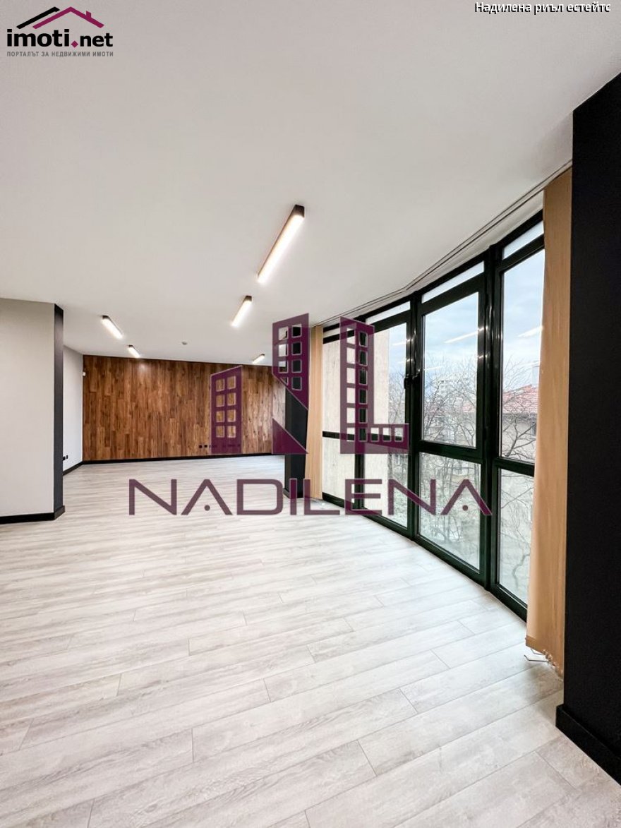 slider image
