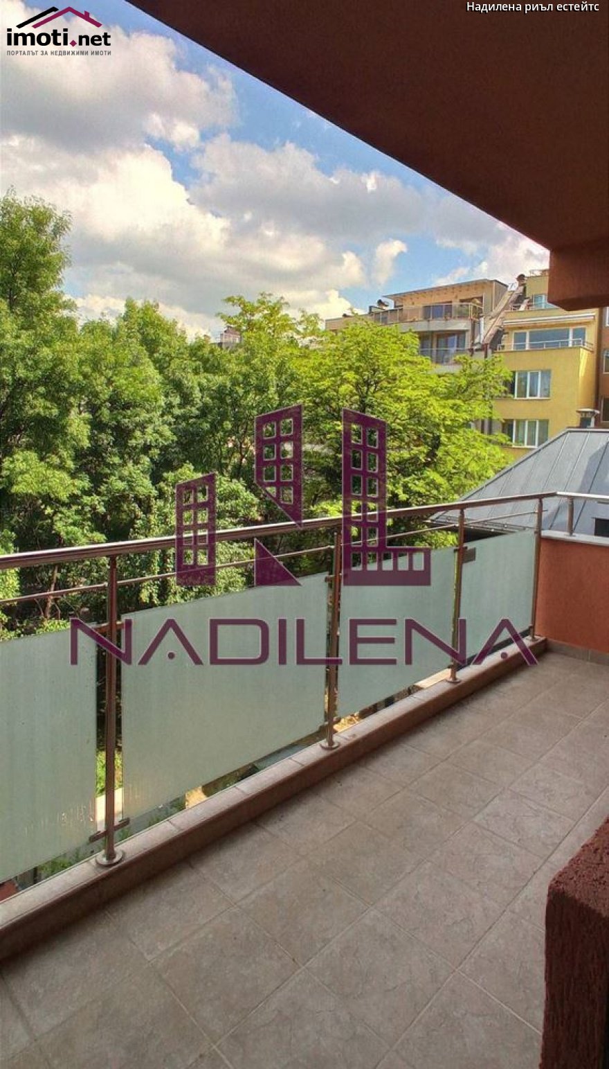 slider image