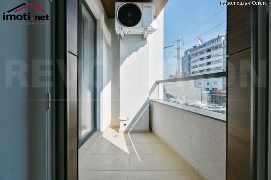 slider image
