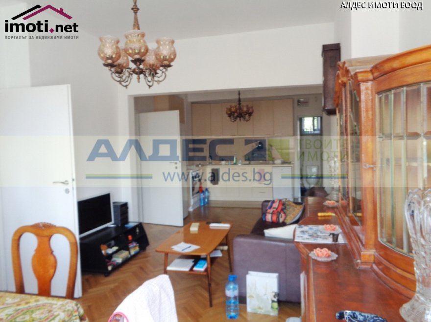 slider image
